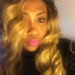 Meet your Posher, Lexie